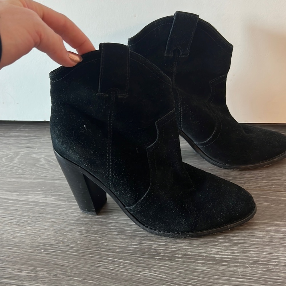 JOIE booties